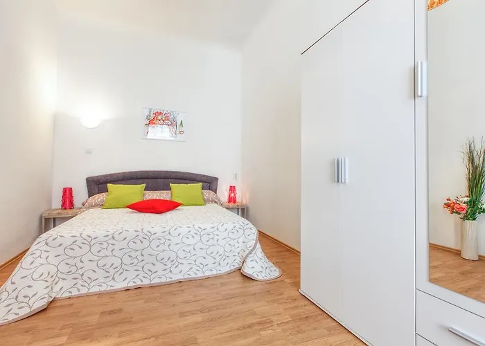 Modern Apartment Zitna